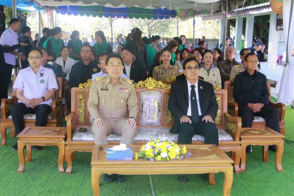มูลนิธิสถานีอนามัยเฉลิมพระเกียรติฯ ตรวจเยี่ยมสถานีอนามัยเฉลิมพระเกียรติ 2530 น้ำลัด อำเภอชนแดน จังหวัดเพชรบูรณ์