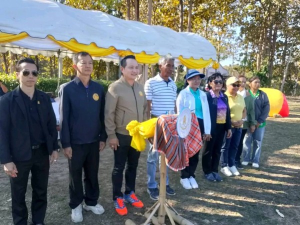 รองประธานสภาวัฒนธรรมฯ เปิดโครงการกีฬาต้านยาเสพติด เสริมสร้างจิตใจเข้มแข็งเยาวชนบึงสามพันฃ