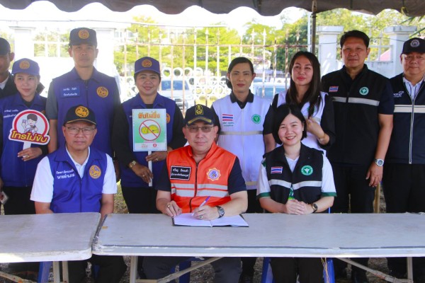 ผู้ว่าฯ เพชรบูรณ์ ลงพื้นที่อำเภอวิเชียรบุรี และศรีเทพ ตรวจเยี่ยมจุดตรวจบริการประชาชน กำชับมาตรการความปลอดภัยช่วงเทศกาลปีใหม่ 2569