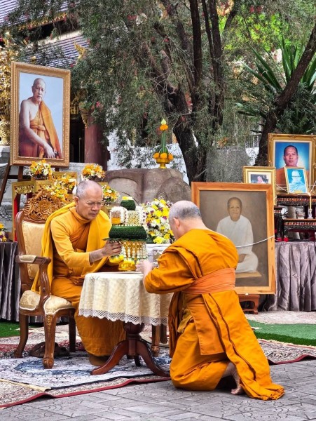 ข่าวประชาสัมพันธ์รายการคืนคุณให้แผ่นดิน ผลิตรายการเพื่อสืบสานพระพุทธศาสนาและเทิดทูนสถาบันพระมหากษัตริย์