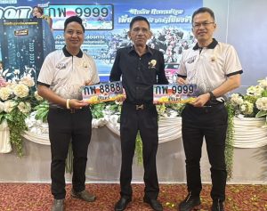สุรินทร์-กรมการขนส่งทางบกจัดประมูลทะเบียนรถเลขสวยทุบสถิตใหม่ 8888 และ 9999 คนเดียวเหมา 1.7 ล้าน