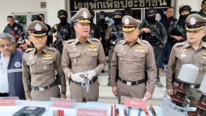 ปทุมธานี ตำรวจปทุมฯ-อยุธยารวบ 4 ผู้ต้องหาแก๊งลักหม้อแปลง-สายไฟ ปทุมฯ-อยุธยาหลายพื้นที่ เสียหายกว่า 7 ล้านบาท