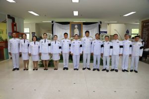 จังหวัดอุตรดิตถ์จัดพิธีถวายน้ำสรงพระศพและลงนามแสดงความอาลัย เบื้องหน้าพระรูป สมเด็จพระเจ้าลูกเธอ เจ้าฟ้าพัชรกิติยาภา นเรนทิราเทพยวดี กรมหลวงราชสาริณีสิริพัชร มหาวัชรราชธิดา
