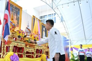 พิธีเปิดนิทรรศการเฉลิมพระเกียรติ และนิทรรศการให้ความรู้โรคหลอดเลือดสมอง โครงการแสงนำใจไทยทั้งชาติ เดิน วิ่ง ปั่น ป้องกันอัมพาต ครั้งที่ 12 เฉลิมพระเกียรติ